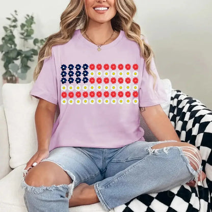 Limited Time Only - American Flag Daysies, Flowers Independence Day T-shirt