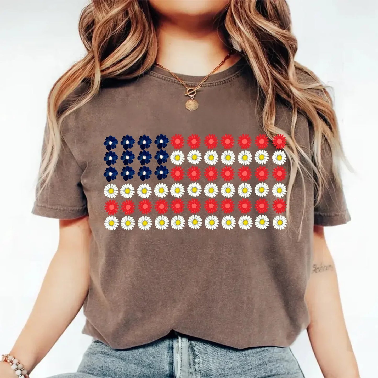 Limited Time Only - American Flag Daysies, Flowers Independence Day T-shirt