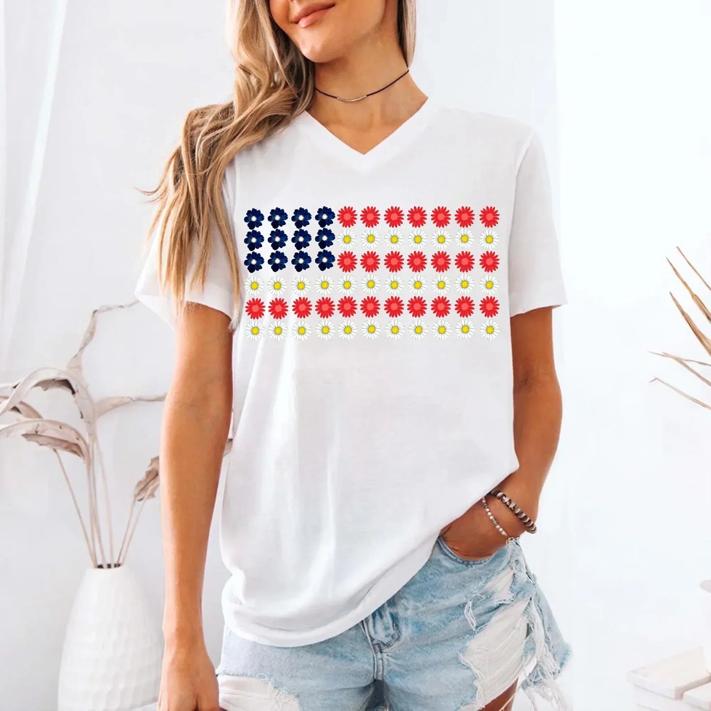 Limited Time Only - American Flag Daysies, Flowers Independence Day T-shirt
